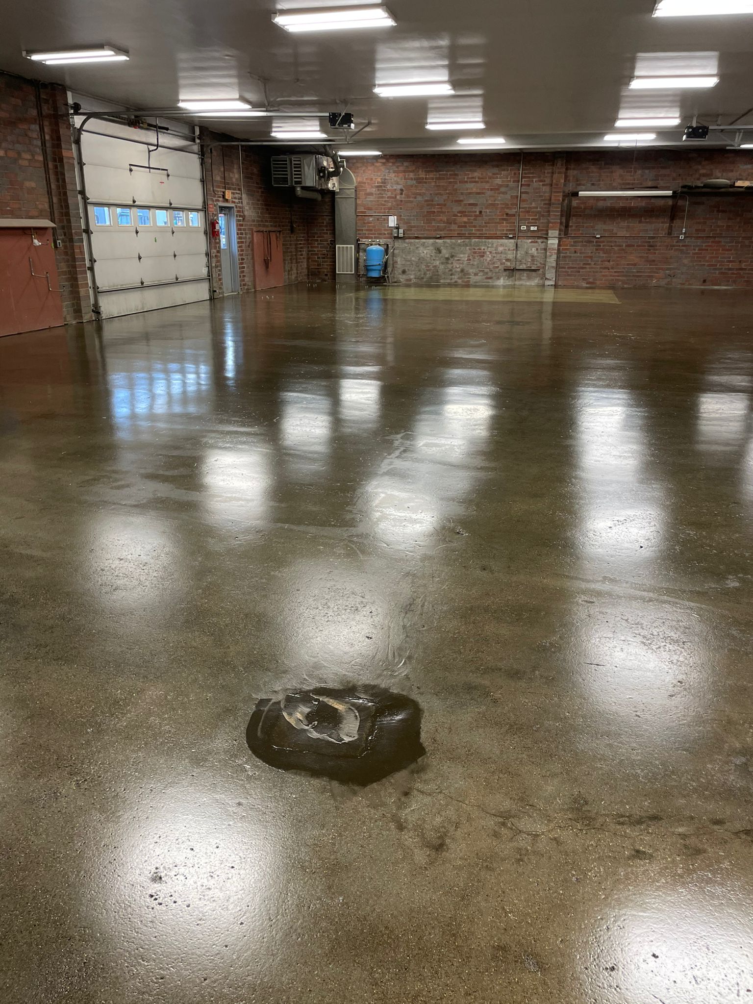 Garage Epoxy Coating with Quartz Broadcast - Oldstonerestoration